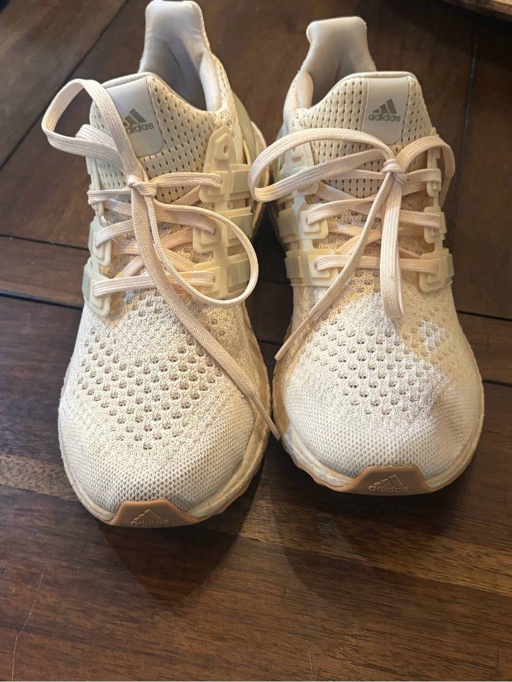 Ultra boost adidas Women Cream Knit Lace-Up boost paid $180